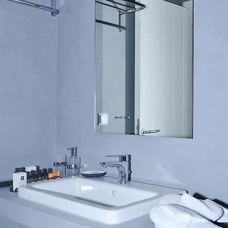 Apartment Ionathan *