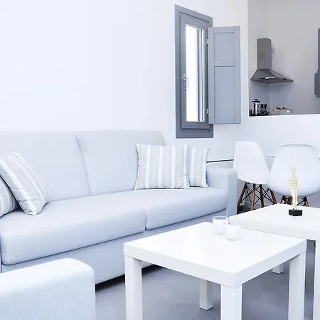 Ionathan Apartment